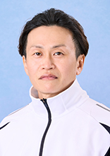 選手名：赤　坂　　俊　輔