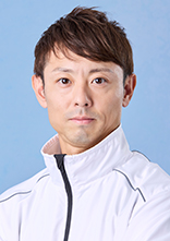 選手名：鶴　本　　崇　文